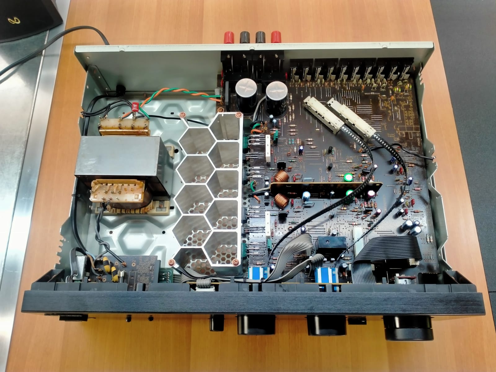 Pioneer A-337 1 (4)